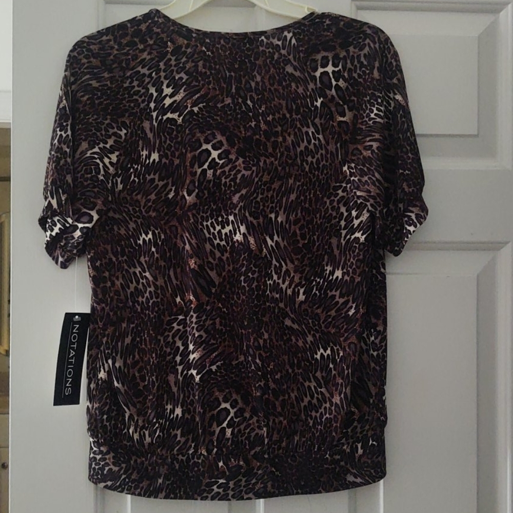 Shirt - Picture 2 of 7